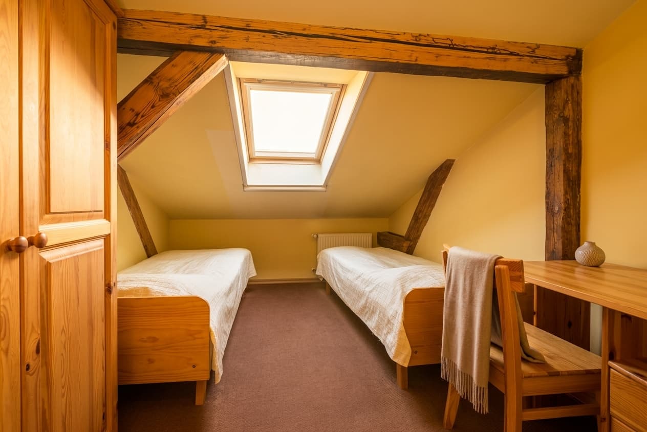 Divistabu dzīvoklis Barona ielā 11