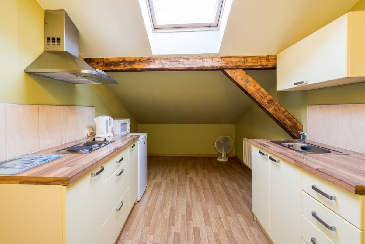 Divistabu dzīvoklis Barona ielā 11 - 2